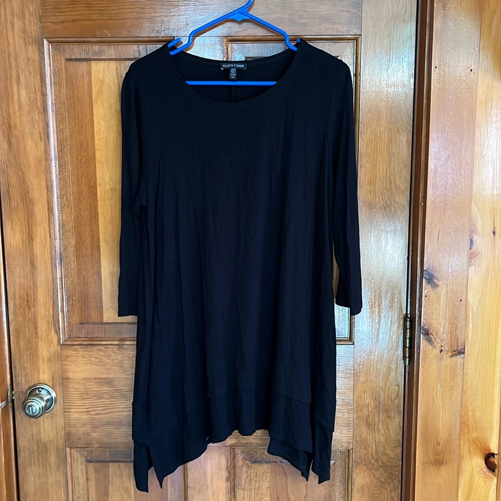 Eileen Fisher Black Tunic Top with bottom ruffles Size Large